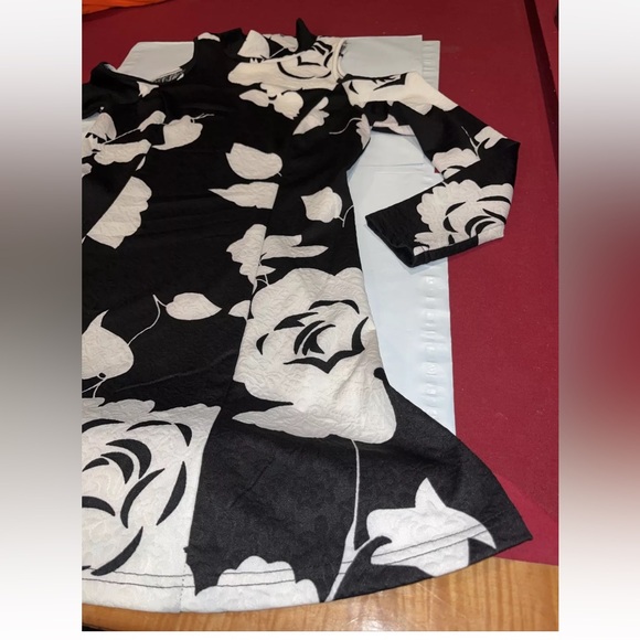 Aryeh Black Flowers DRESS Cold Shoulder A Line Stretchy Knit Mock Neck Flared L - Picture 4 of 11